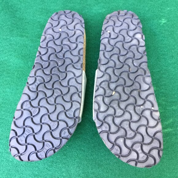 Women's Birkenstock Silver Sandals US Size 9.5 - Picture 4 of 7